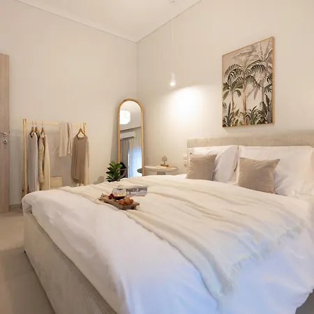 Cozy In * Salonic