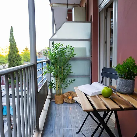 Cozy In Thesloniki *